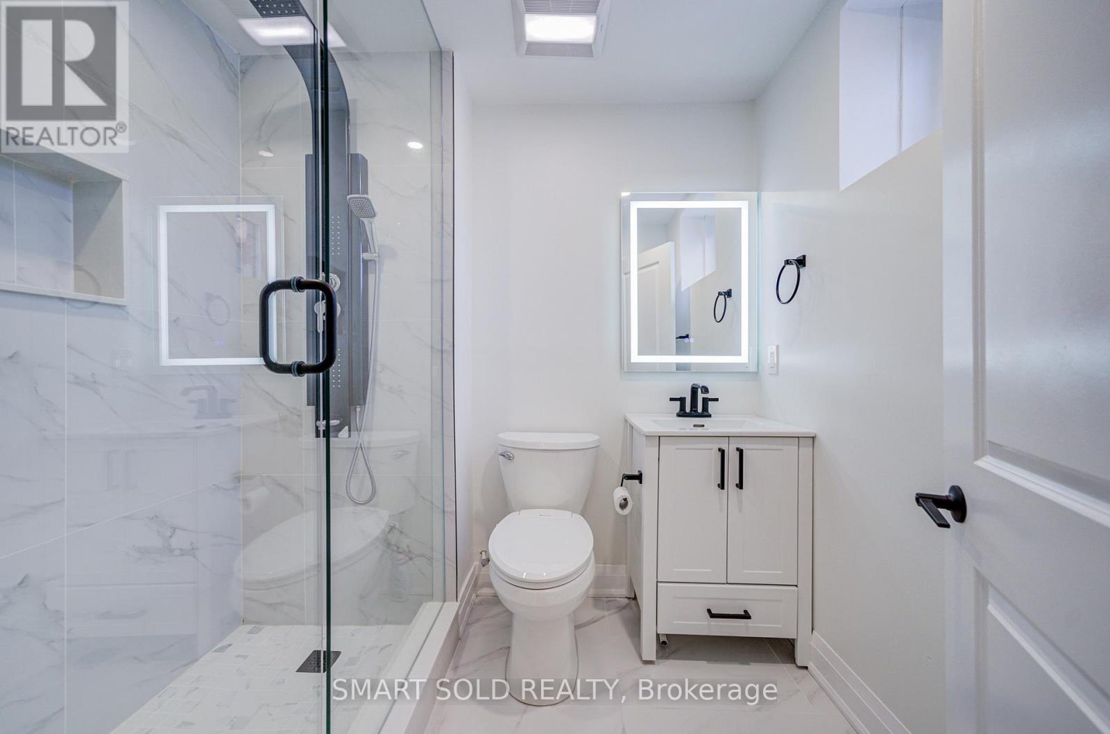 41 Mcconaghy Court, Vaughan, Ontario  L6A 5C1 - Photo 25 - N12690012