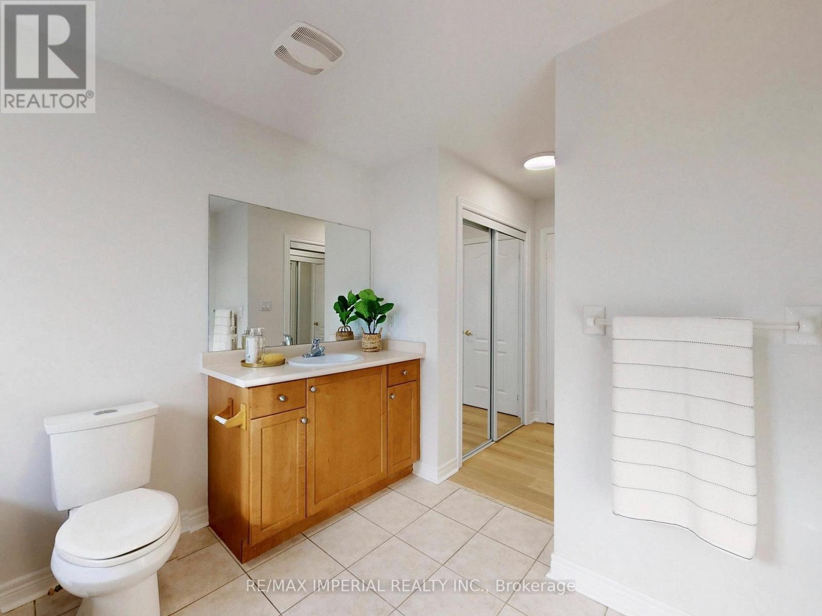 117 Montebello Avenue, Vaughan, Ontario  L4H 1T5 - Photo 20 - N12690020