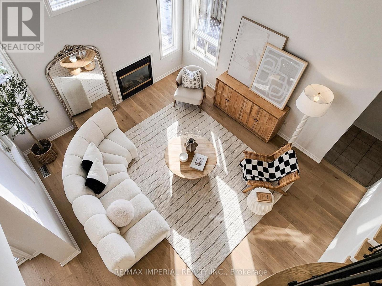 117 Montebello Avenue, Vaughan, Ontario  L4H 1T5 - Photo 9 - N12690020