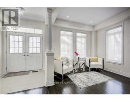 1129 GRAINGER TRAIL, Newmarket, Ontario