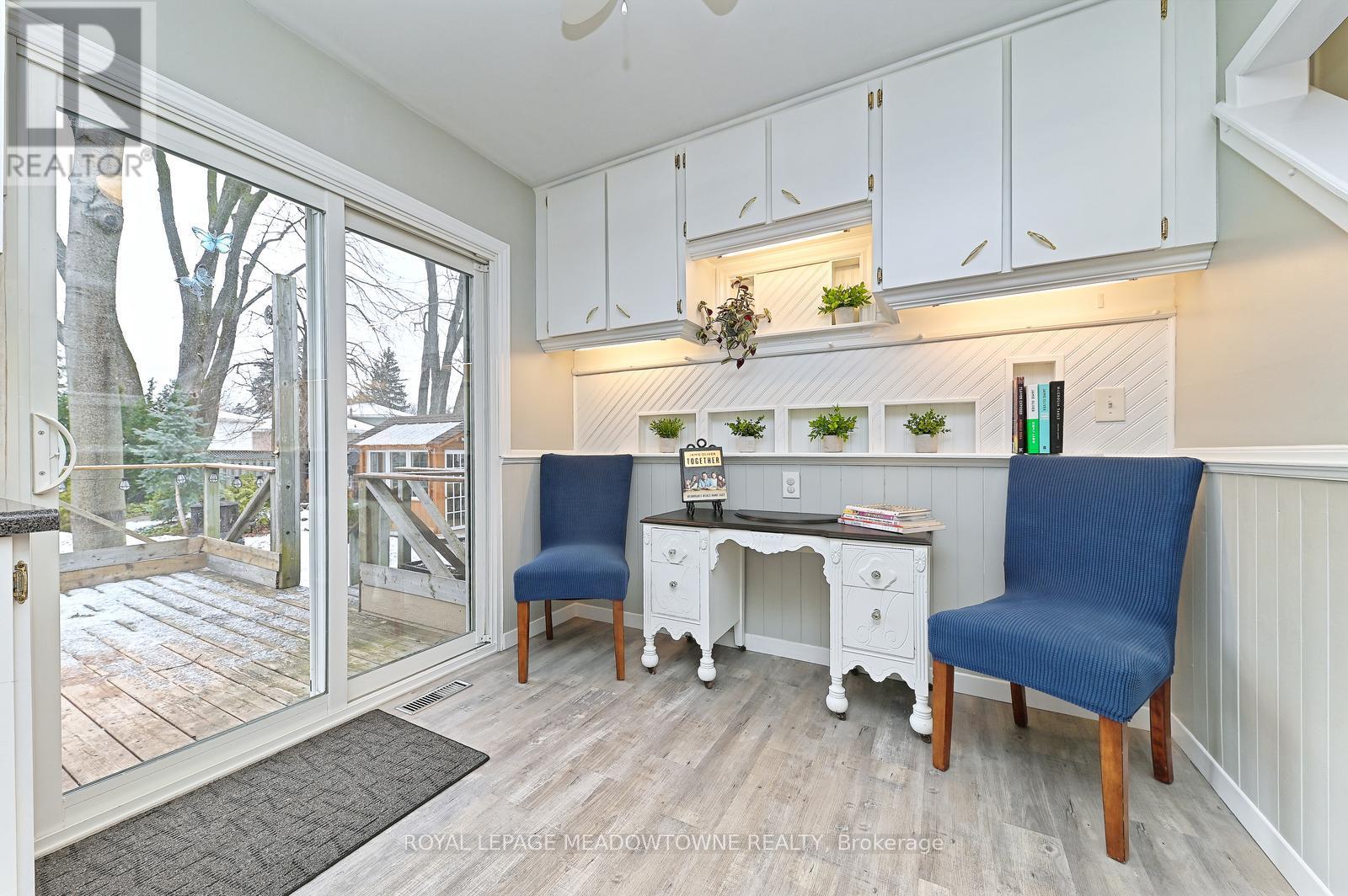 14 Moore Park Crescent, Halton Hills, Ontario  L7G 2T1 - Photo 16 - W12690042