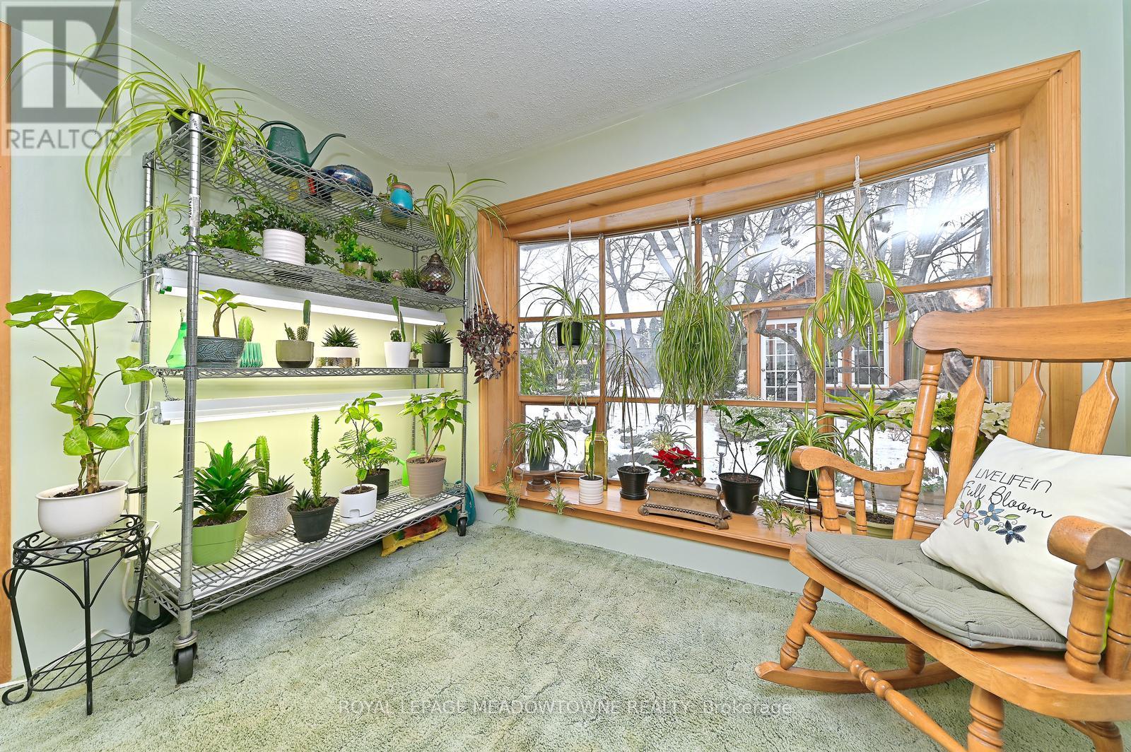 14 Moore Park Crescent, Halton Hills, Ontario  L7G 2T1 - Photo 23 - W12690042