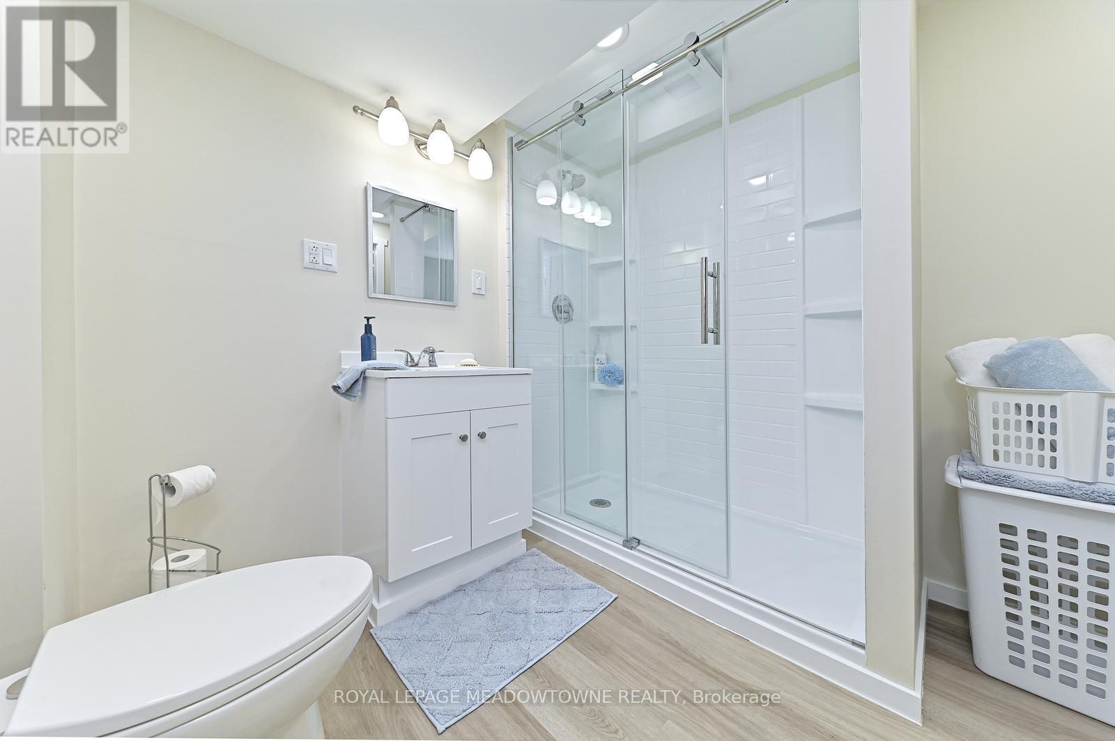 14 Moore Park Crescent, Halton Hills, Ontario  L7G 2T1 - Photo 26 - W12690042