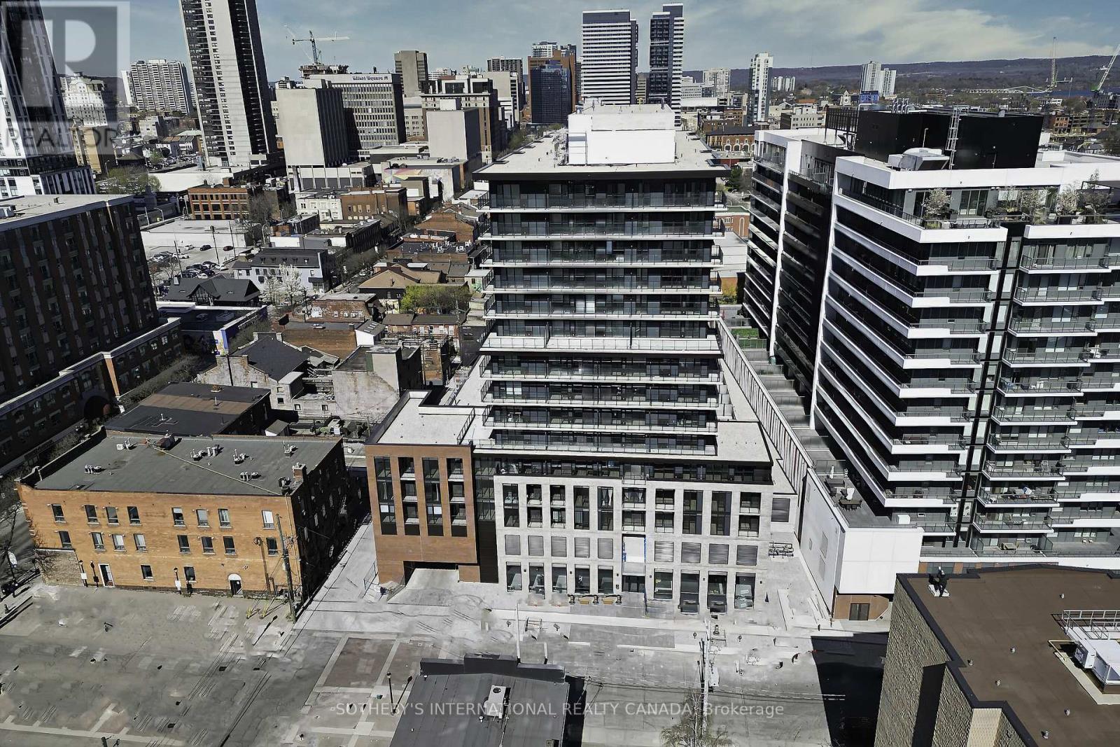 805 - 1 Jarvis Street, Hamilton, Ontario  L8R 3J2 - Photo 2 - X12690016