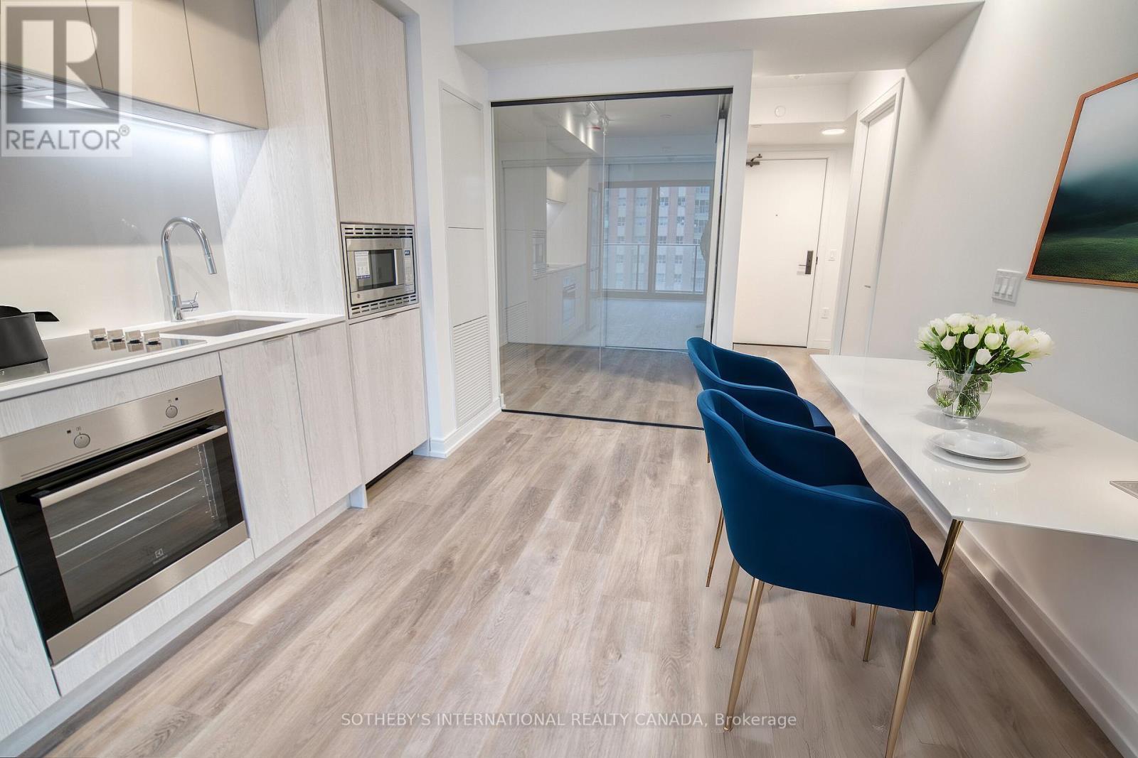 805 - 1 Jarvis Street, Hamilton, Ontario  L8R 3J2 - Photo 9 - X12690016