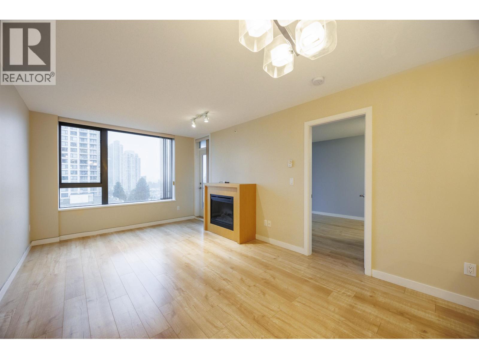 908 7088 Salisbury Avenue, Burnaby, British Columbia  V5E 0A4 - Photo 8 - R3078727