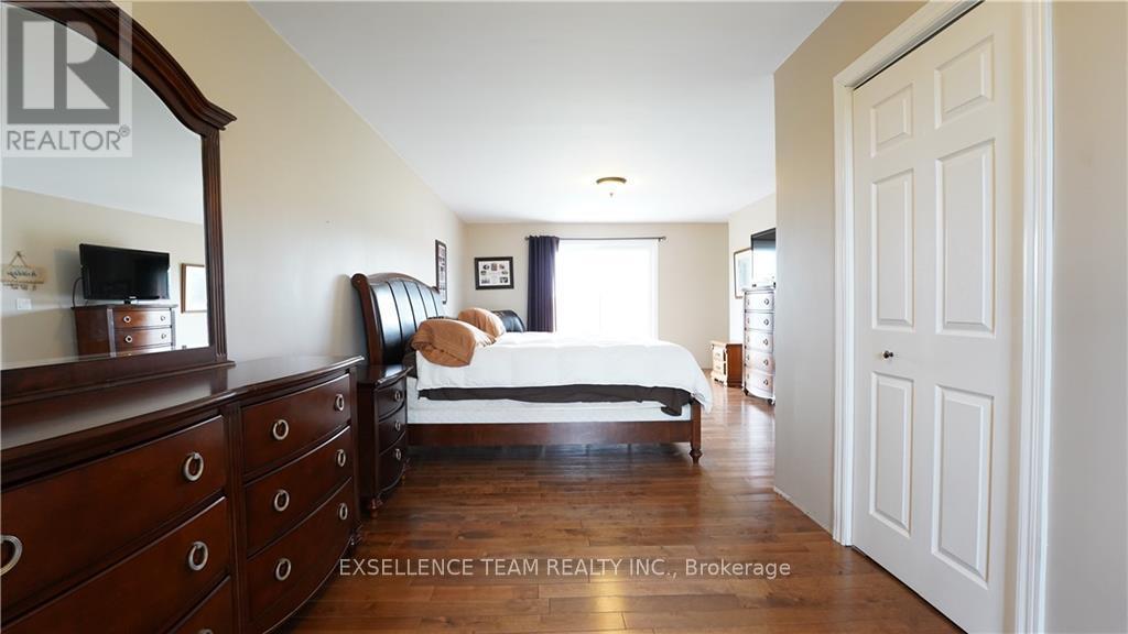 19100 Kenyon Conc Rd 7 Road, North Glengarry, Ontario  K0C 1A0 - Photo 24 - X9502534