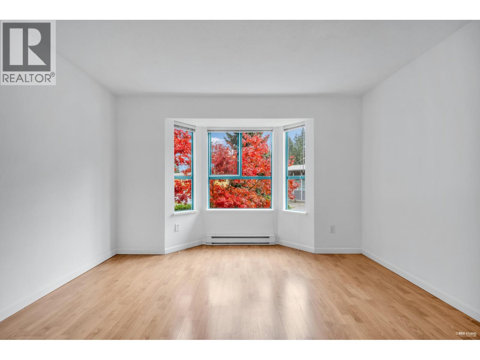 104e 3081 Glen Drive, Coquitlam, British Columbia  V3B 2P8 - Photo 13 - R3078817