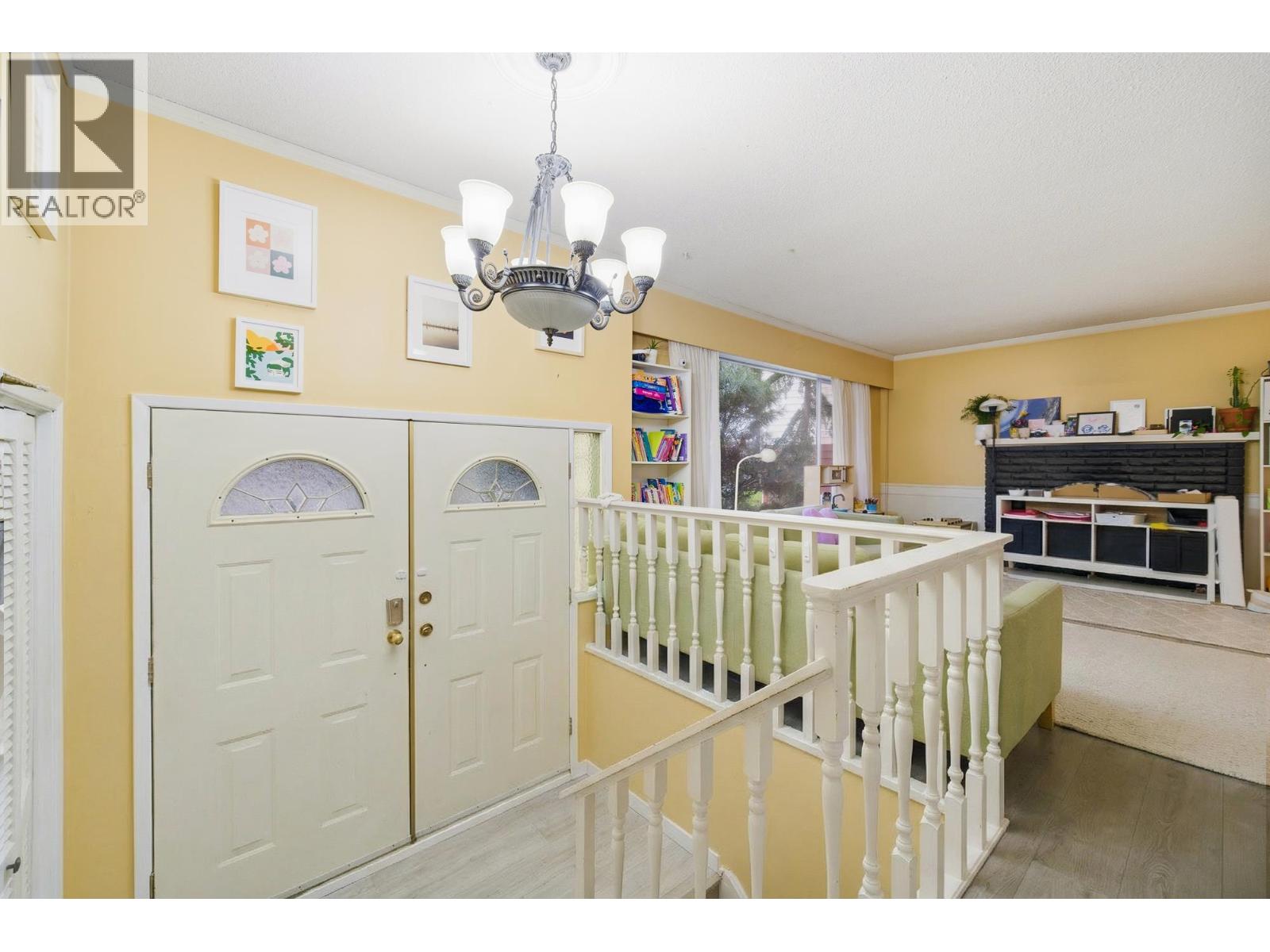 9571 Glenthorne Drive, Richmond, British Columbia  V7A 1Y3 - Photo 6 - R3075906