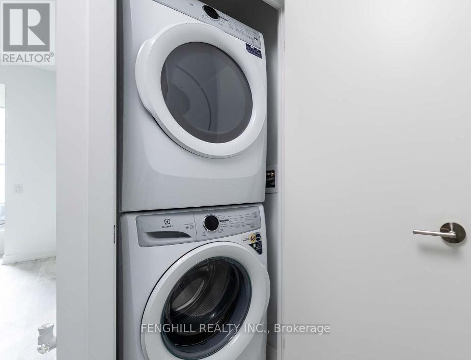 517 - 8 Olympic Garden Drive, Toronto, Ontario  M2M 0B9 - Photo 8 - C12690066