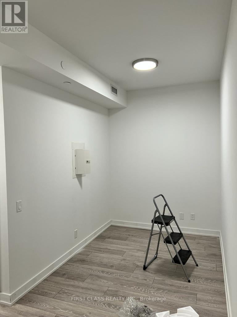 2815 - 108 Peter Street, Toronto, Ontario  M5V 0W2 - Photo 10 - C12690068