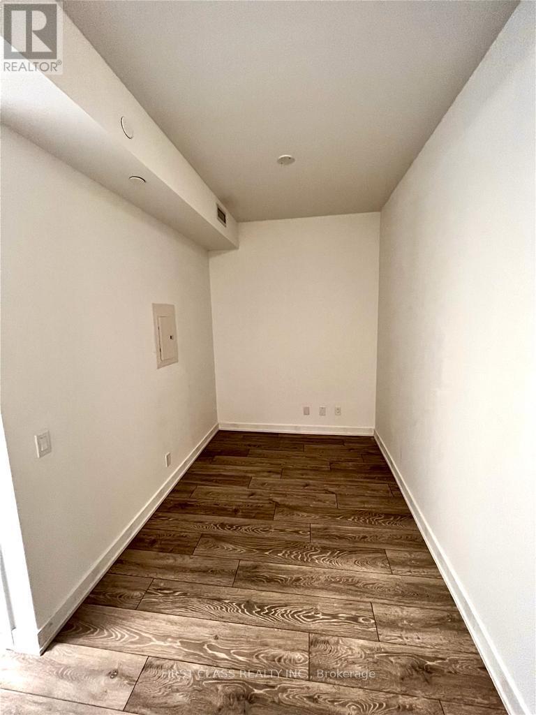 2815 - 108 Peter Street, Toronto, Ontario  M5V 0W2 - Photo 11 - C12690068