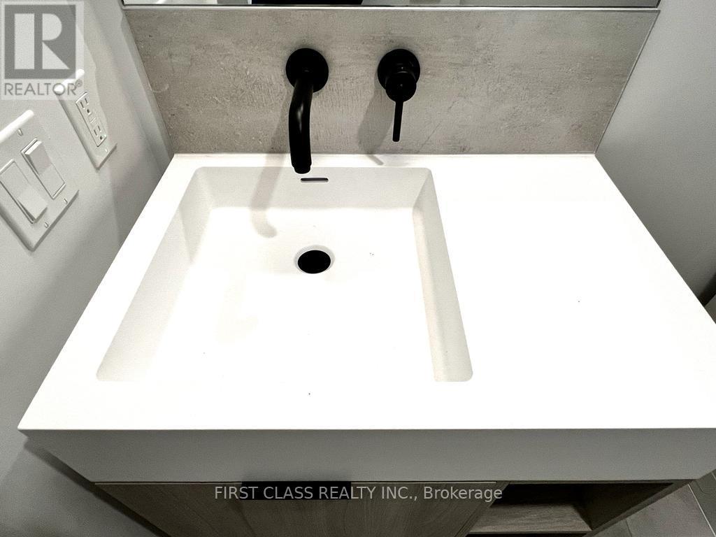 2815 - 108 Peter Street, Toronto, Ontario  M5V 0W2 - Photo 7 - C12690068