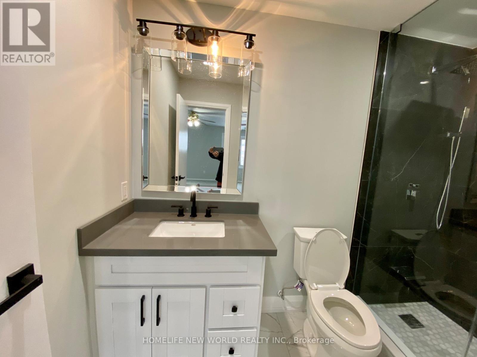 96 Dairis Crescent, Markham, Ontario  L3S 1S5 - Photo 5 - N12690072