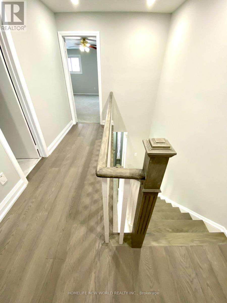 96 Dairis Crescent, Markham, Ontario  L3S 1S5 - Photo 7 - N12690072