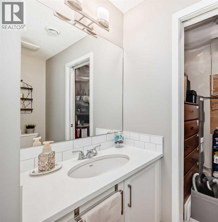 803, 250 Fireside View, Cochrane, Alberta  T4C 2M2 - Photo 13 - A2278791