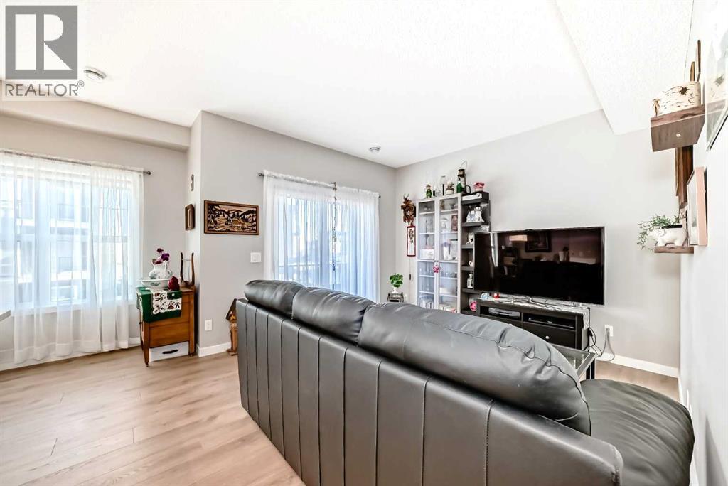 803, 250 Fireside View, Cochrane, Alberta  T4C 2M2 - Photo 9 - A2278791