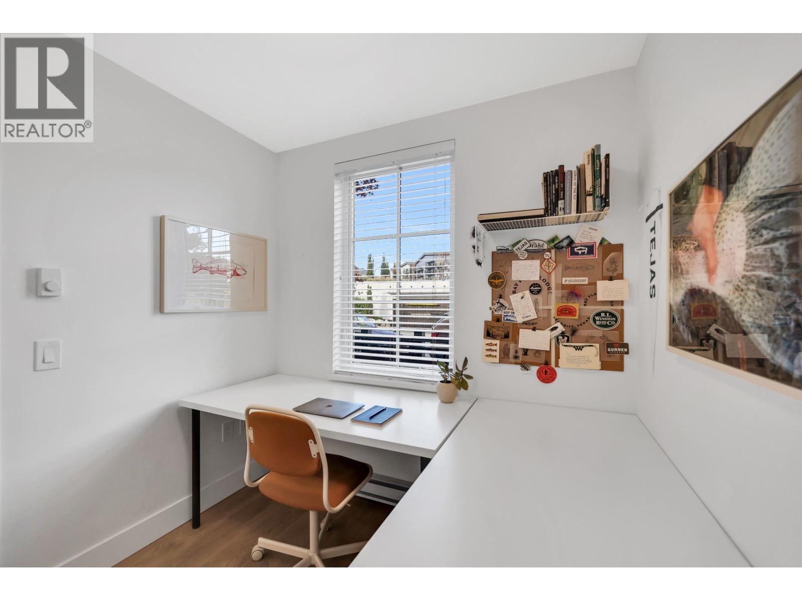 1379 Marinaside Place, Squamish, British Columbia  V8B 1A8 - Photo 11 - R3078627