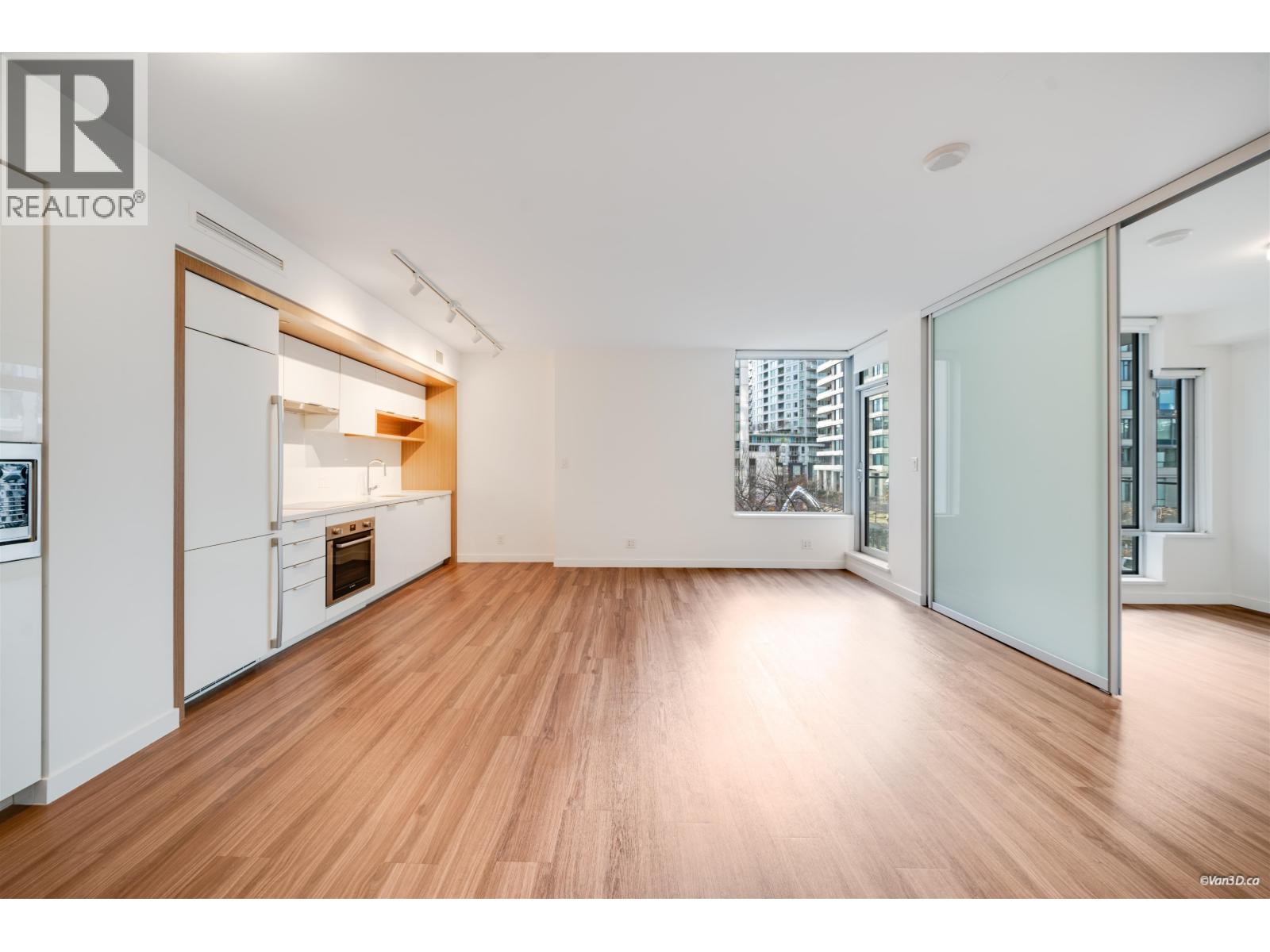 316 1661 Quebec Street, Vancouver, British Columbia  V6A 0H2 - Photo 2 - R3078786