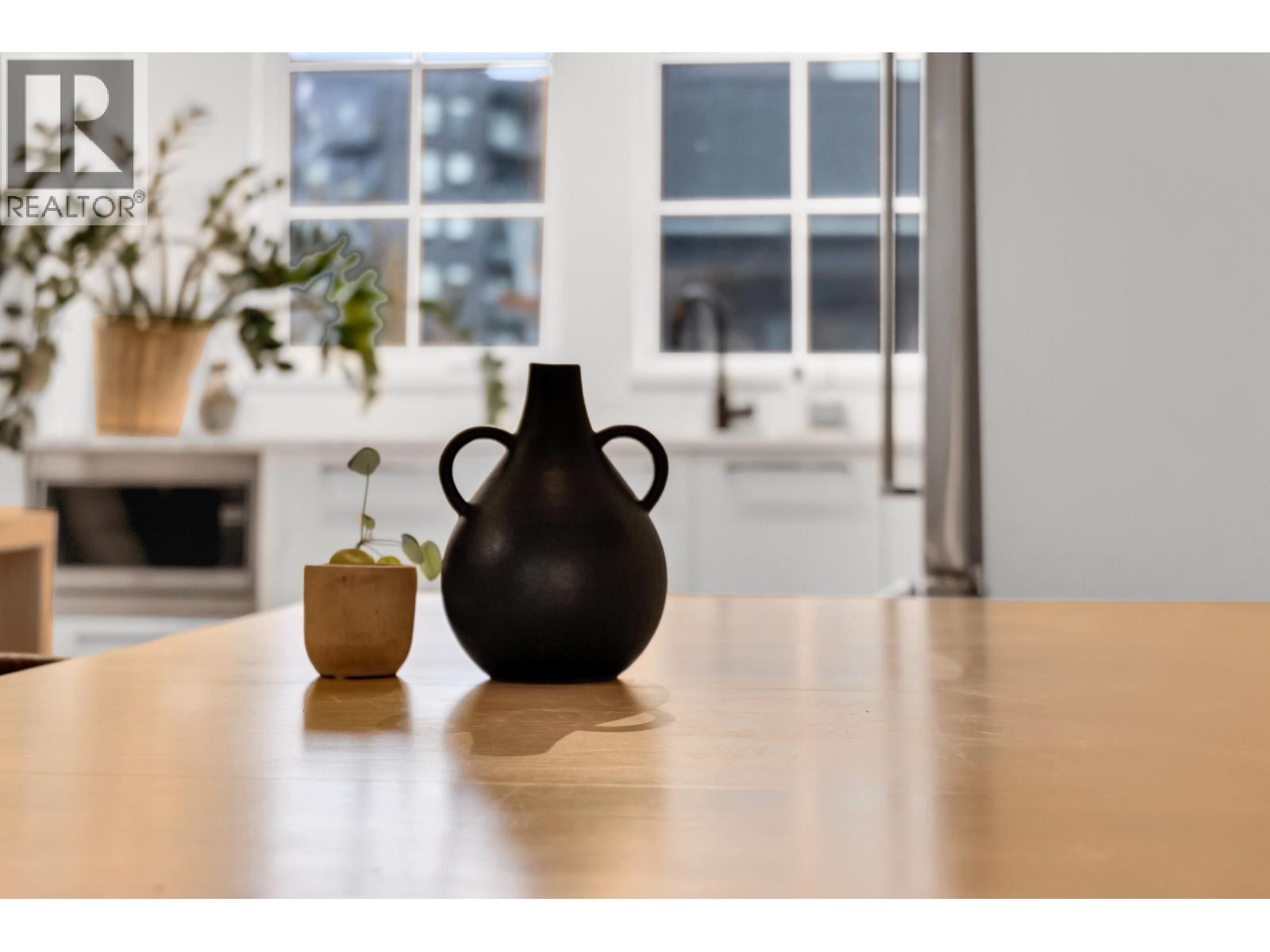 1379 Marinaside Place, Squamish, British Columbia  V8B 1A8 - Photo 10 - R3078627