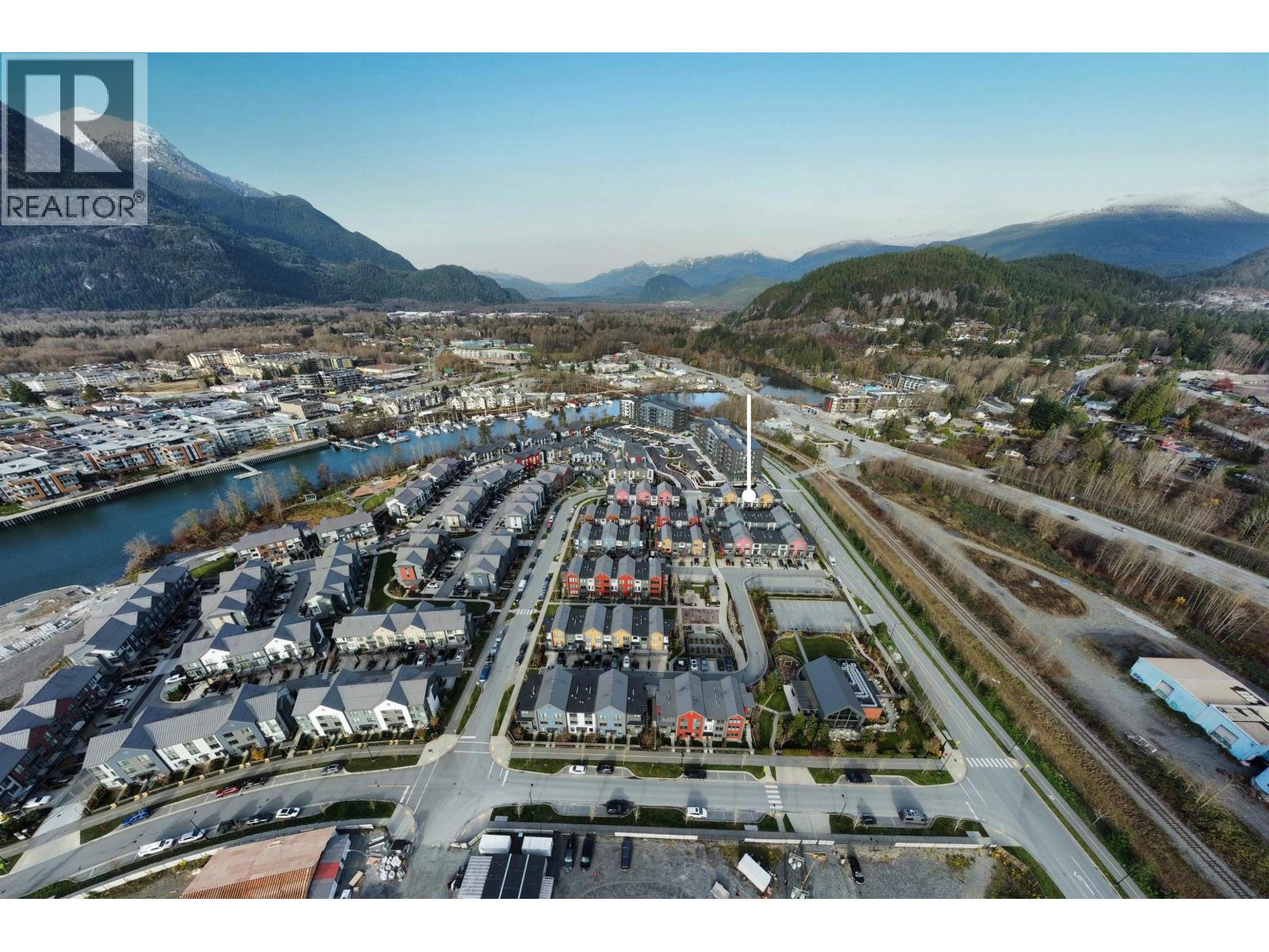 1379 Marinaside Place, Squamish, British Columbia  V8B 1A8 - Photo 30 - R3078627