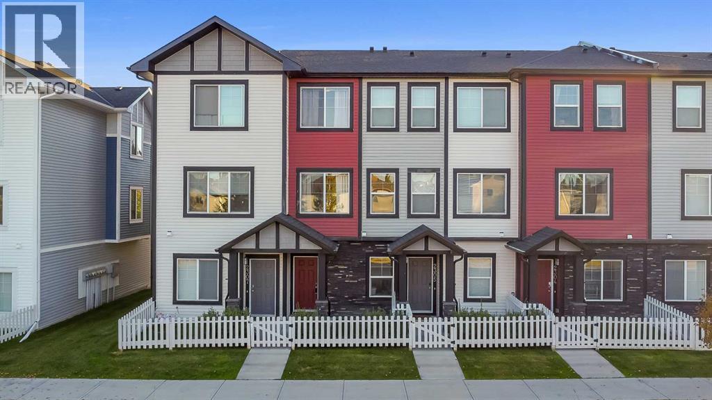 2306 Jumping Pound Common, Cochrane, Alberta