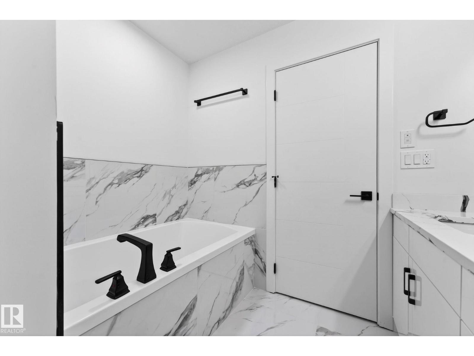 6811 169 Av Nw, Edmonton, Alberta  T5Z 0B5 - Photo 42 - E4469851