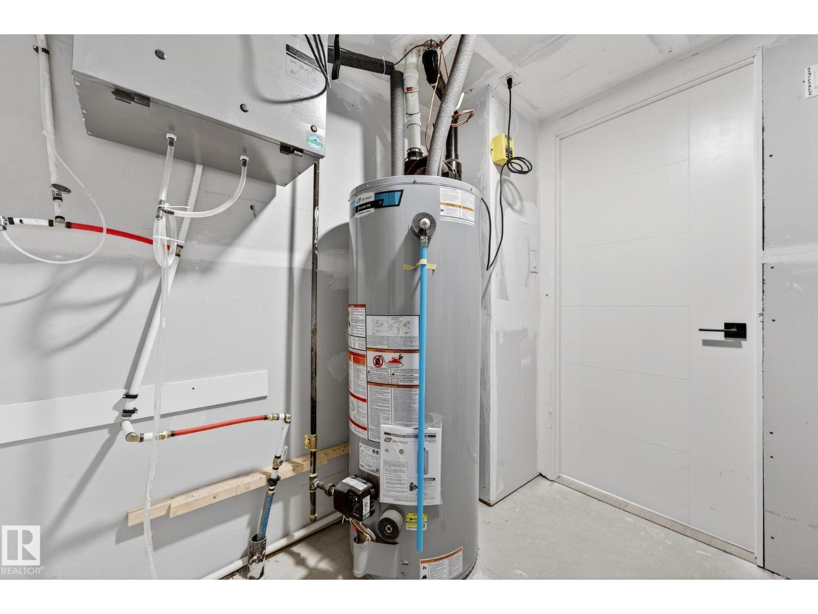 6811 169 Av Nw, Edmonton, Alberta  T5Z 0B5 - Photo 61 - E4469851