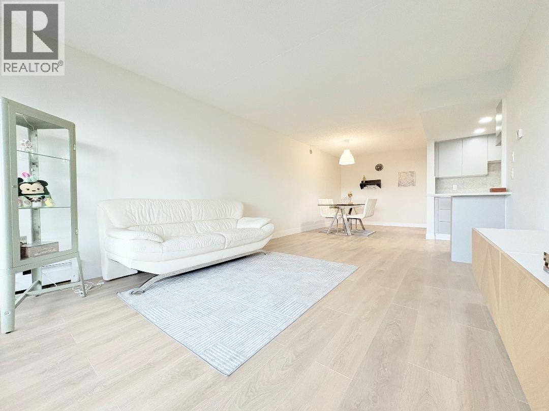 1006 4194 Maywood Street, Burnaby, British Columbia  V5H 4E9 - Photo 4 - R3078490