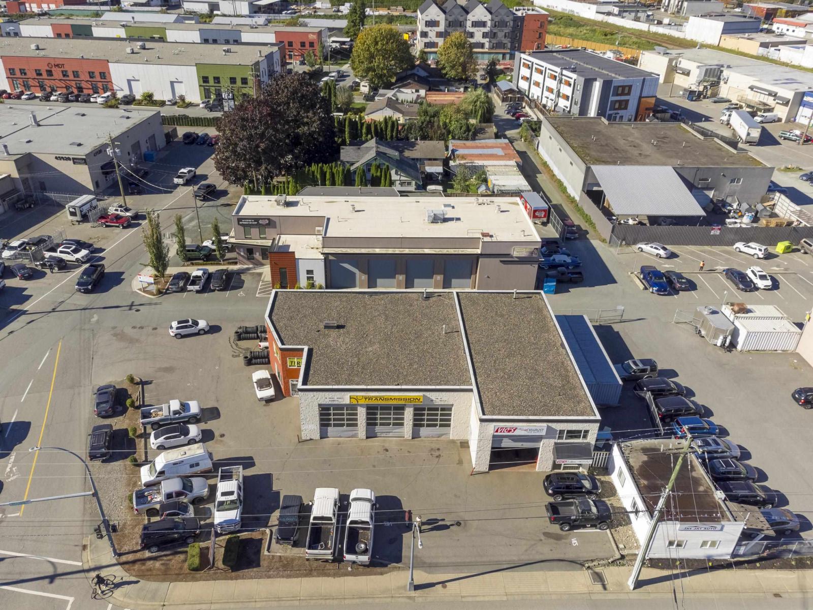 8815 Young Road, Chilliwack Proper South, Chilliwack, British Columbia  V2P 4P6 - Photo 4 - C8075053