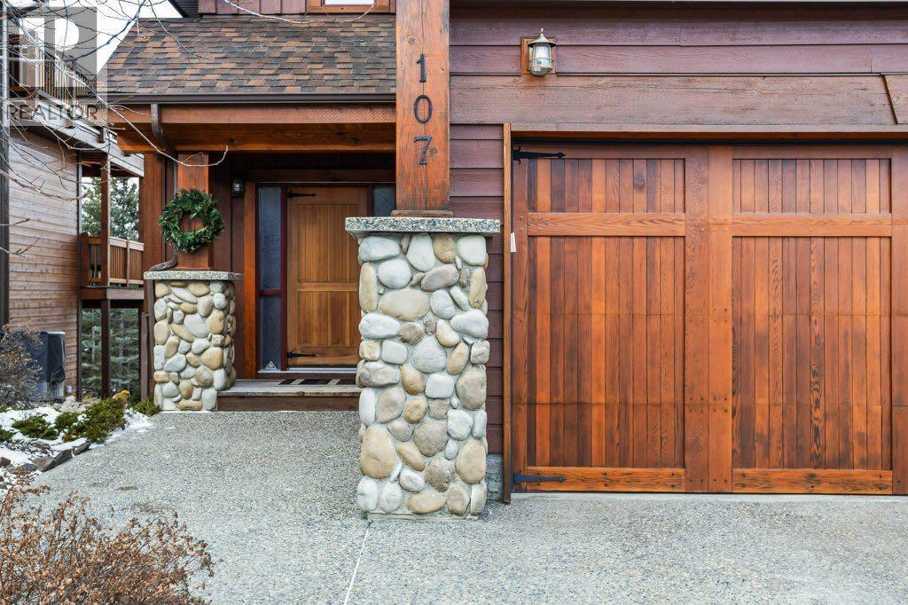 107, 210 Hubman Landing, Canmore, Alberta  T1W 3M4 - Photo 2 - A2277846