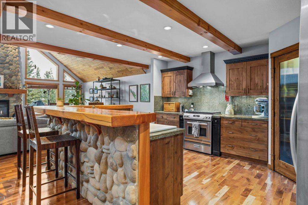 107, 210 Hubman Landing, Canmore, Alberta  T1W 3M4 - Photo 6 - A2277846
