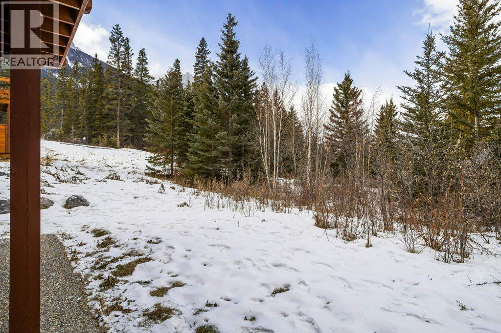 107, 210 Hubman Landing, Canmore, Alberta  T1W 3M4 - Photo 47 - A2277846