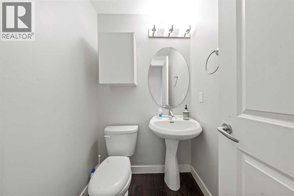 161 Rainbow Falls Glen, Chestermere, Alberta  T1X 0S5 - Photo 30 - A2273175