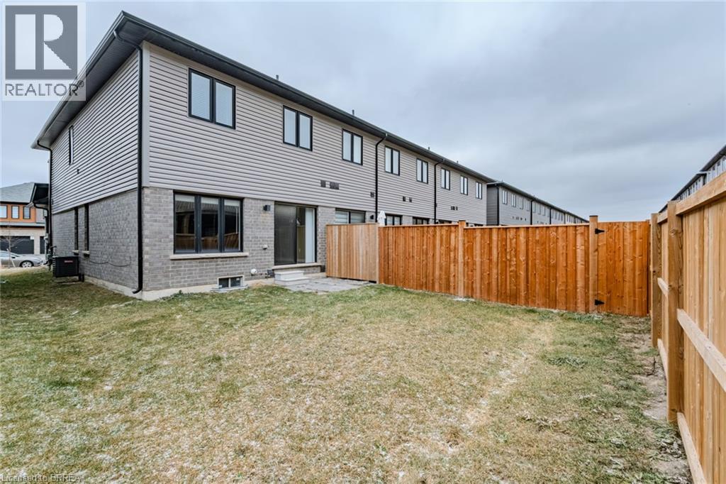 14 June Callwood Way, Brantford, Ontario  N3T 0T7 - Photo 35 - 40795711