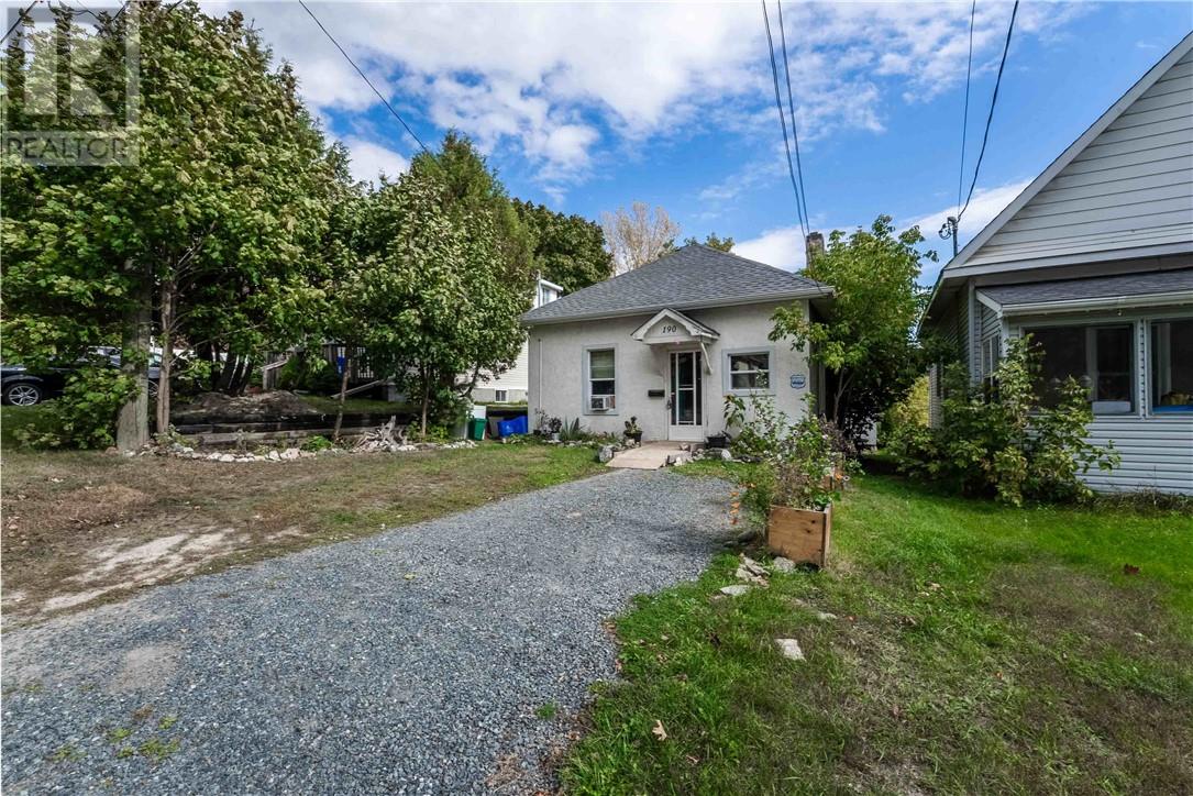 190 Eyre Street, Sudbury, Ontario  P3C 4B2 - Photo 3 - 2126047