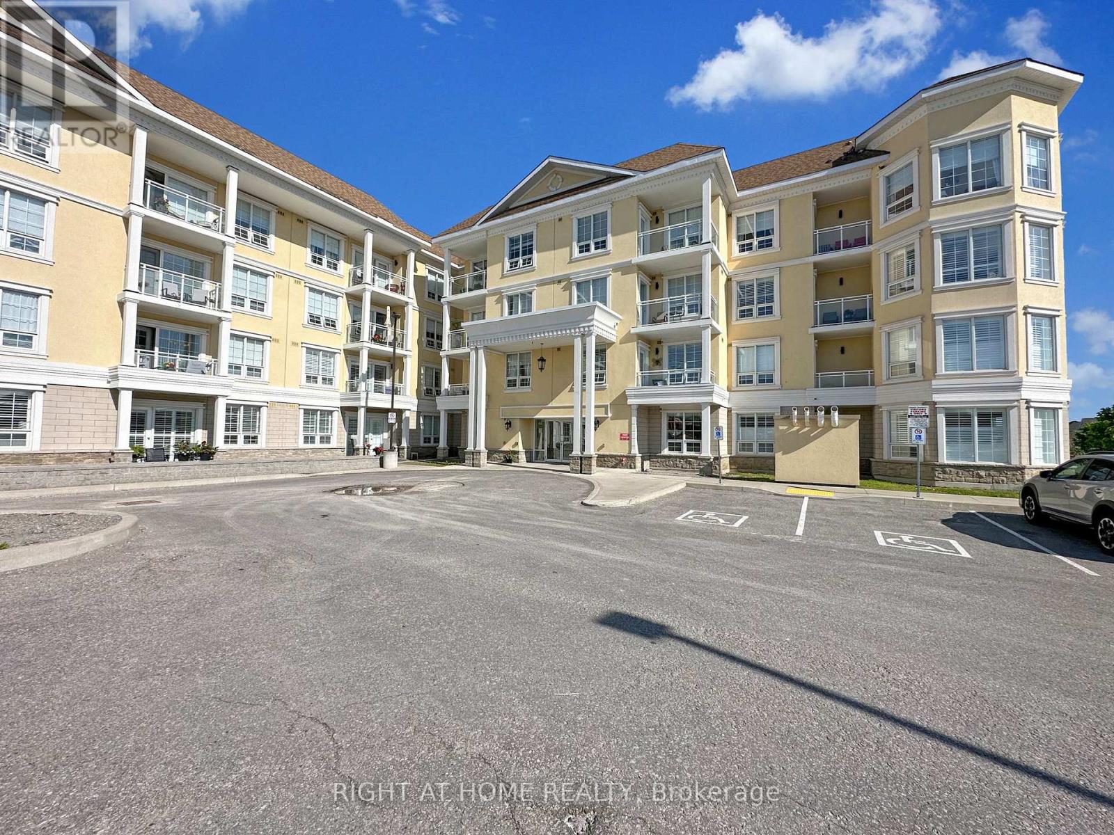 412 - 21 Brookhouse Drive, Clarington, Ontario  L1B 0V4 - Photo 2 - E12690118