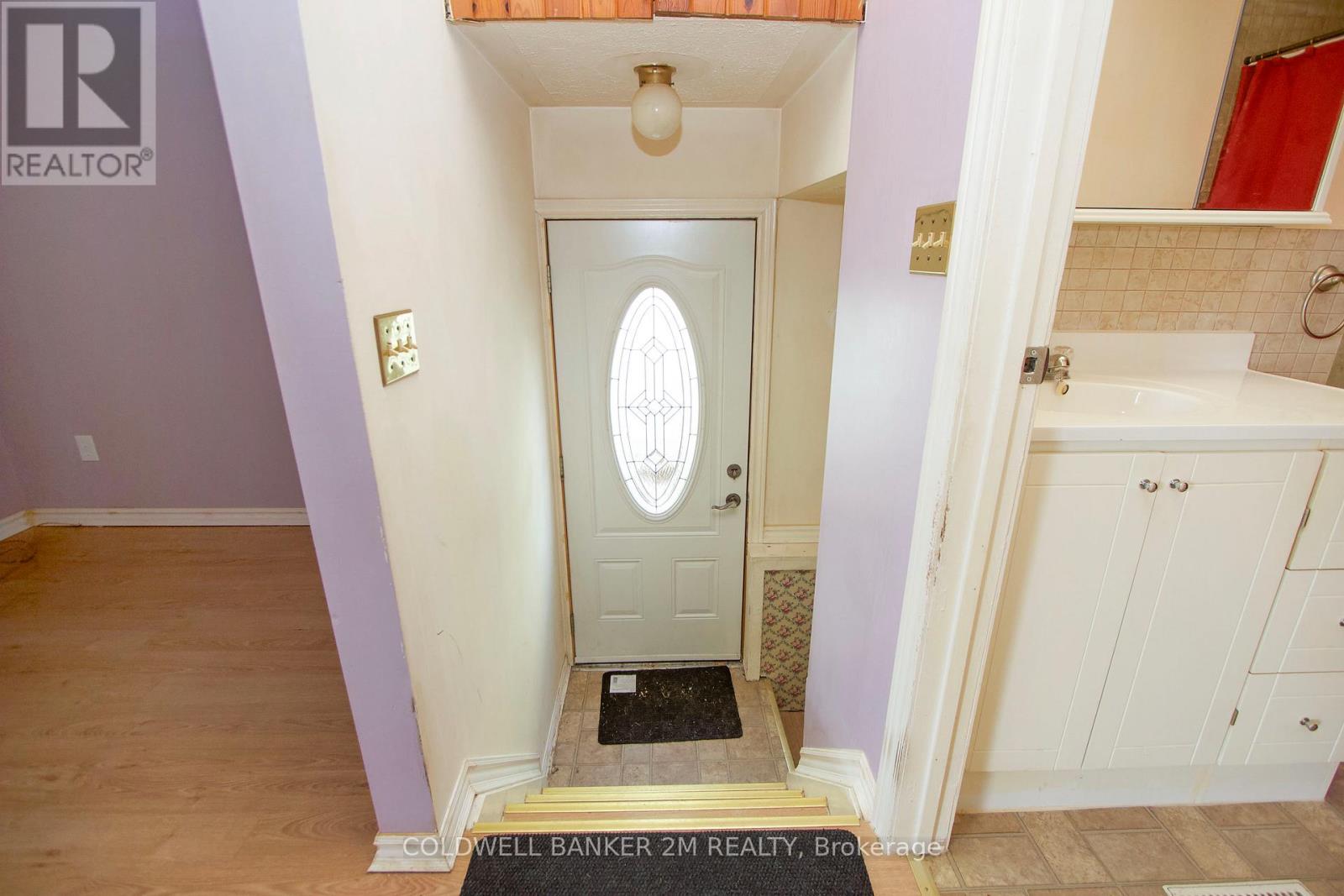 754 Gifford Street, Oshawa, Ontario  L1H 4W2 - Photo 12 - E12690134