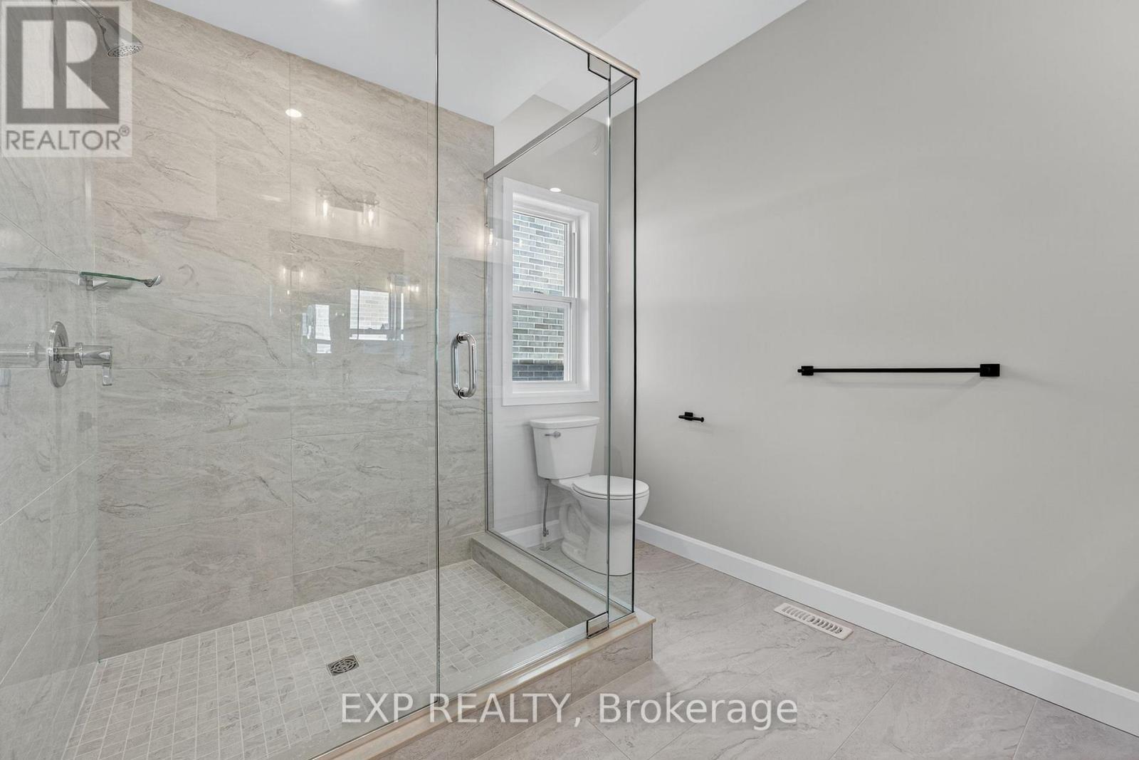 6 Vaughn Court, Belleville, Ontario  K8N 0R7 - Photo 32 - X12690122