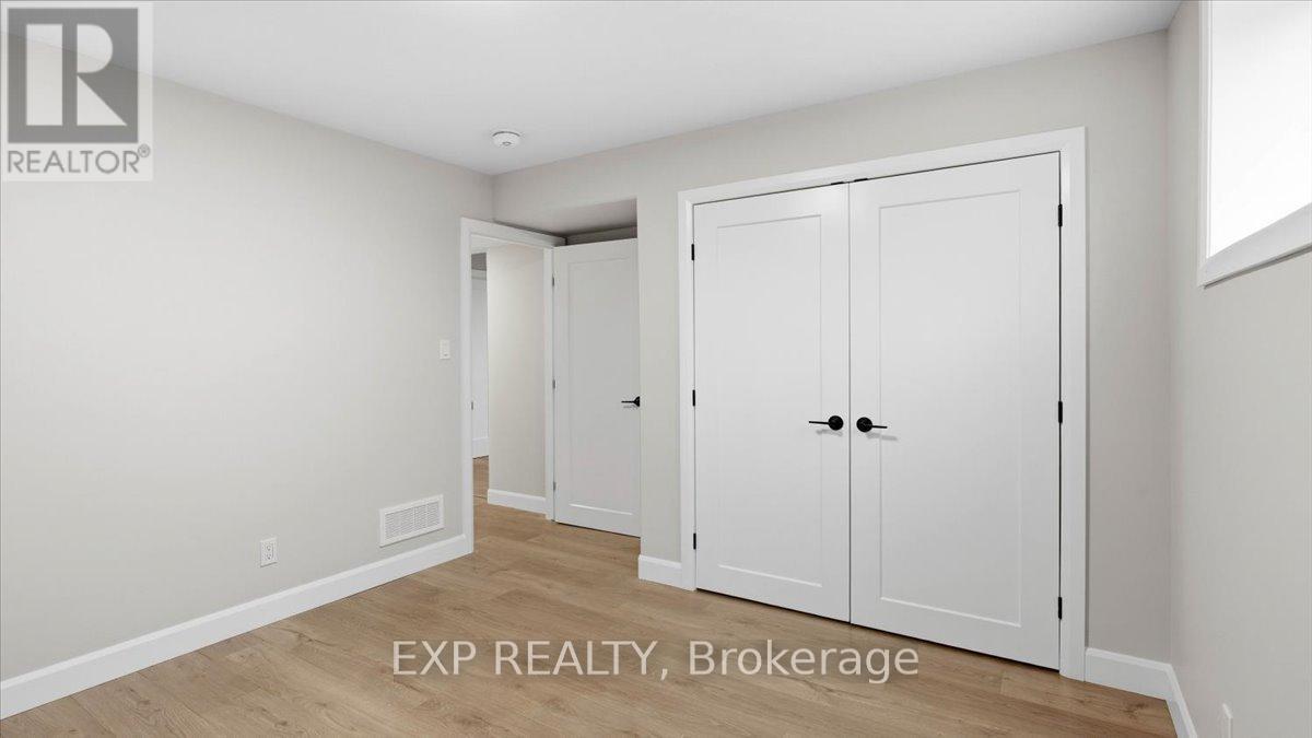 6 Vaughn Court, Belleville, Ontario  K8N 0R7 - Photo 39 - X12690122