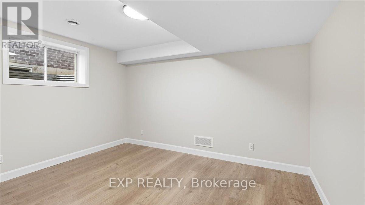 6 Vaughn Court, Belleville, Ontario  K8N 0R7 - Photo 43 - X12690122