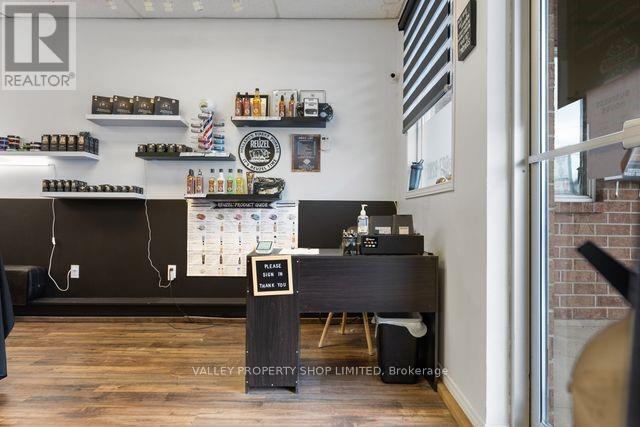 1049 Victoria Street, Petawawa, Ontario  K8H 2E2 - Photo 14 - X9515685