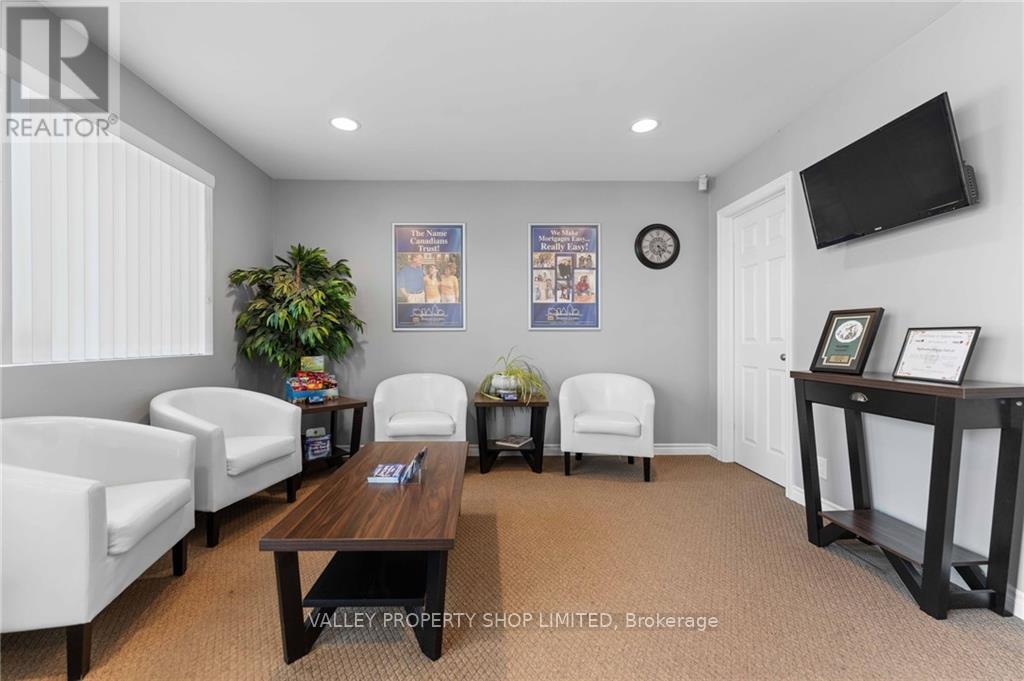 3436 Petawawa Boulevard, Petawawa, Ontario  K8H 1X5 - Photo 9 - X9516712