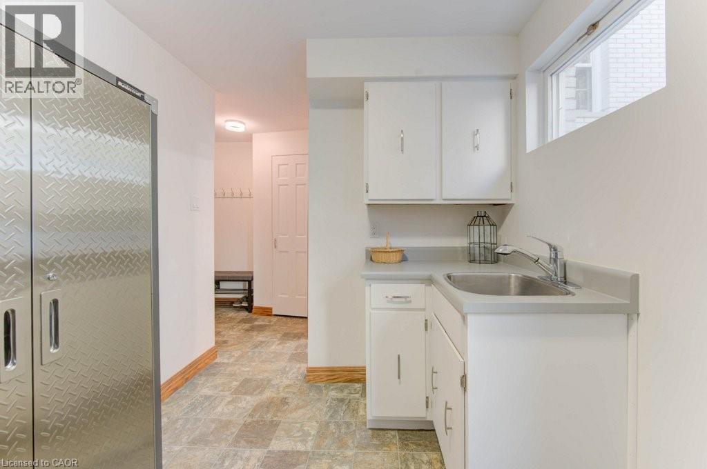 67 Inwood Crescent, Kitchener, Ontario  N2M 2L9 - Photo 36 - 40791147