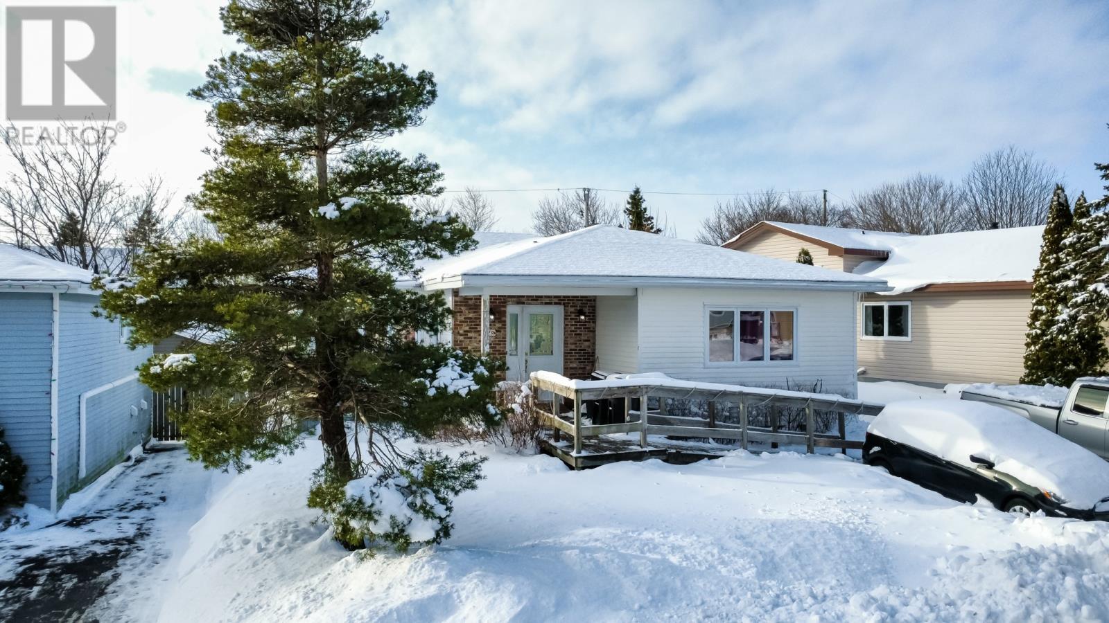 19 Burton Street, St. John's, Newfoundland & Labrador  A1E 5M1 - Photo 2 - 1293581