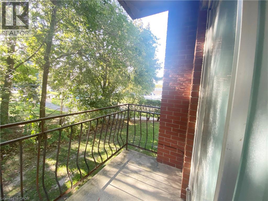 163 Chandler Drive Unit# 13, Kitchener, Ontario  N2E 1H1 - Photo 17 - 40797651