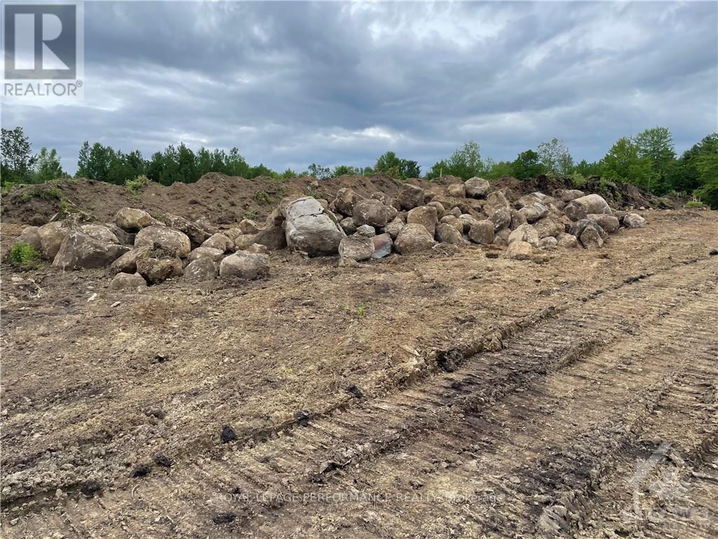 860 Summit Private, Clarence-Rockland, Ontario  K4K 1K7 - Photo 14 - X9515653