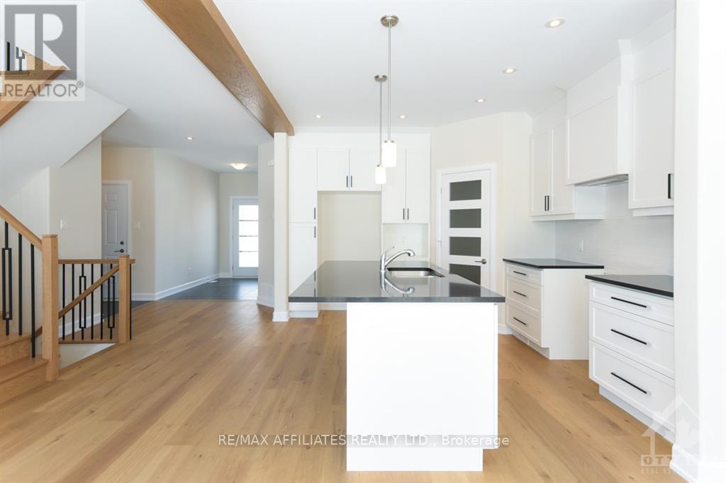 444 Aurora Street, Russell, Ontario  K4R 0L3 - Photo 6 - X9515865