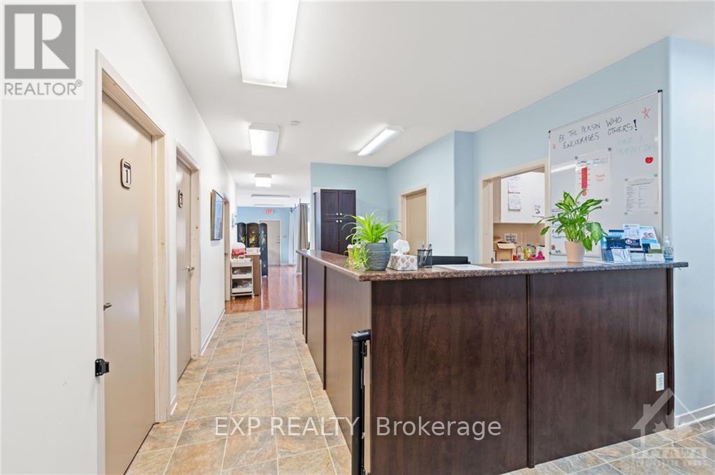 457 Main Street, North Dundas, Ontario  K0C 2K0 - Photo 5 - X9518314