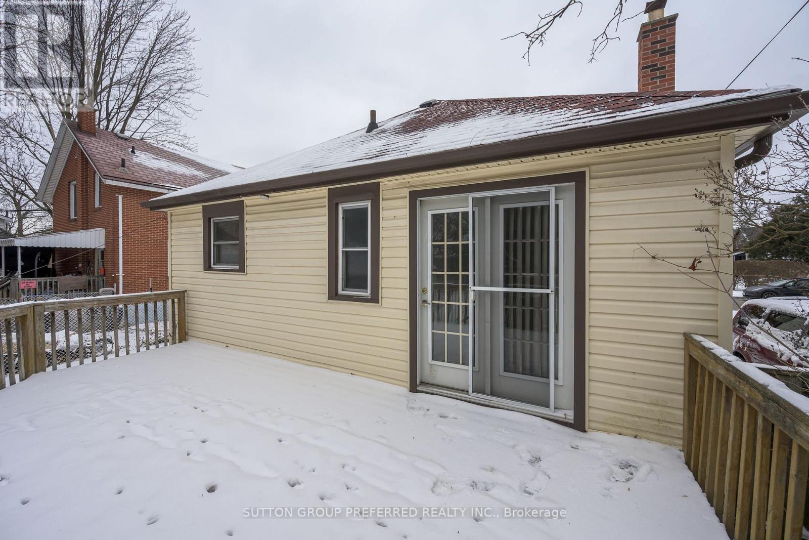 631 Glasgow Street, London East, Ontario  N5Y 1V6 - Photo 8 - X12690100